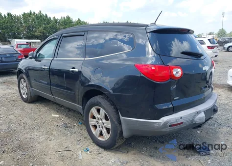 2010 Chevrolet Traverse Lt z USA, uszkodzony, nr VIN 1GNLVGED1AJ261854